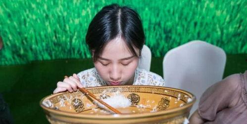 娱乐吃瓜君陶白白,陶白白带你领略娱乐圈的“瓜田”盛景