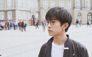 易烊千玺吃瓜娱乐,娱乐圈幕后故事大揭秘