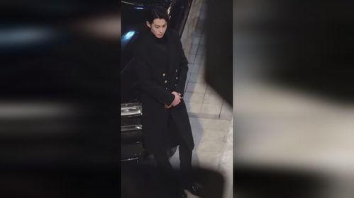 吃瓜娱乐圈氛围感,揭秘娱乐圈的甜蜜与苦涩